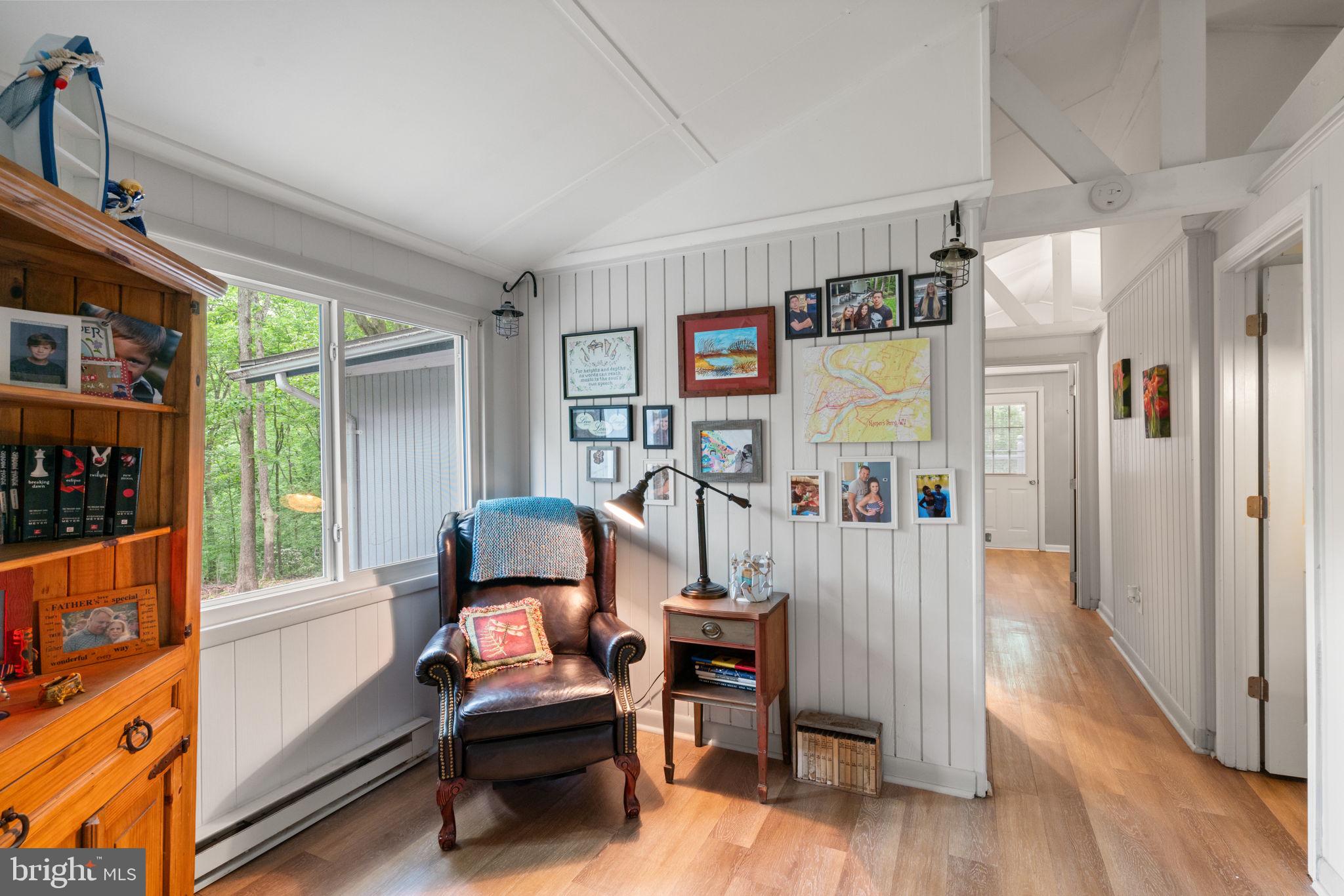 LAKE JACKSON HILLS - Residential