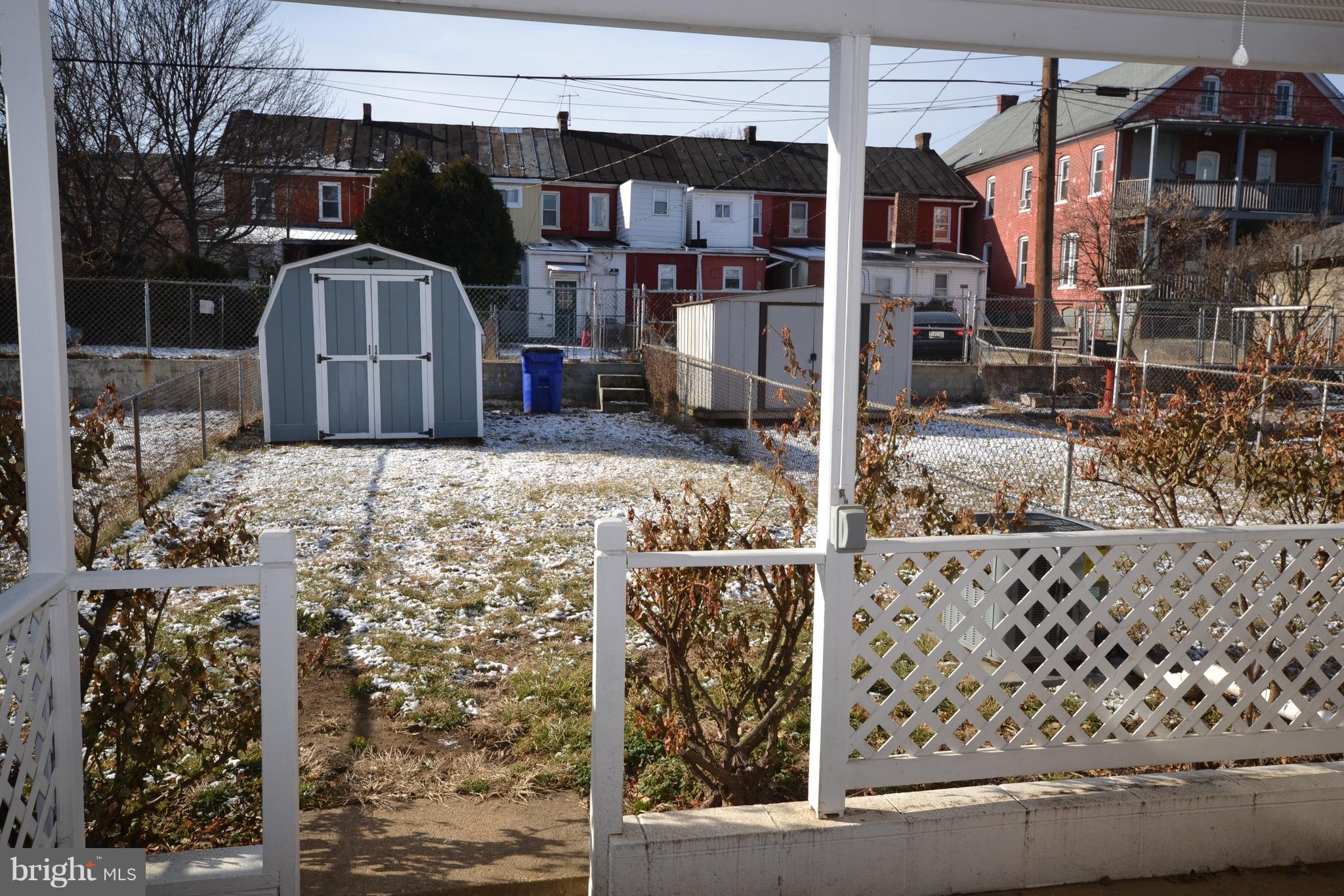 HAGERSTOWN - Residential