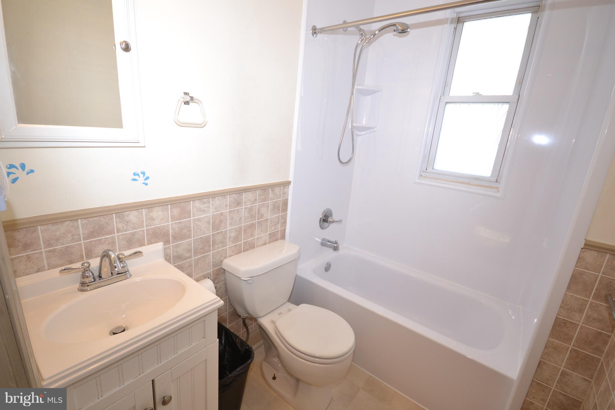 HAGERSTOWN - Residential