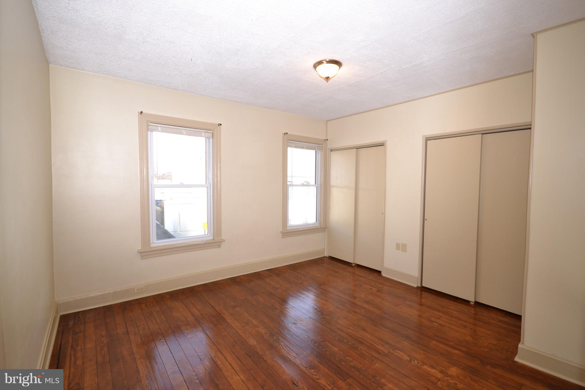 HAGERSTOWN - Residential