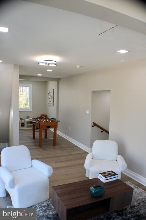 listing image 88