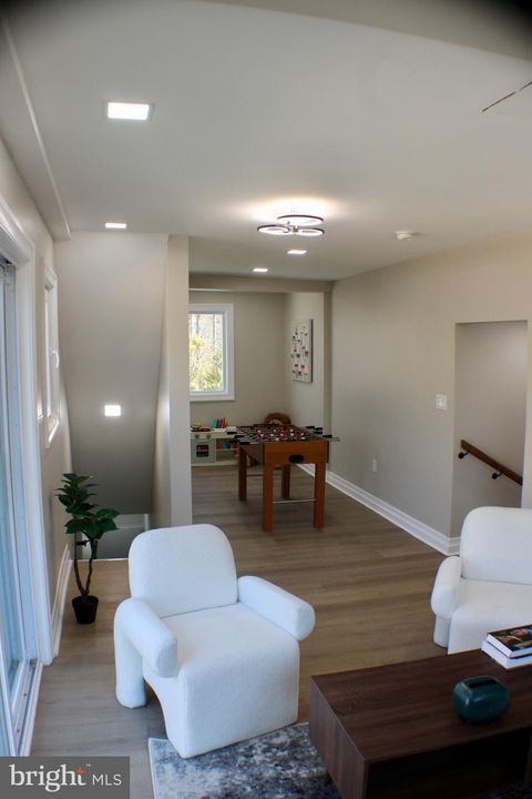 listing image 87