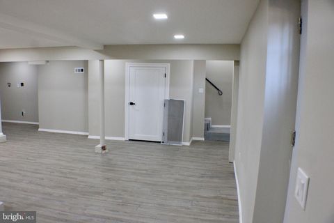 listing image 76
