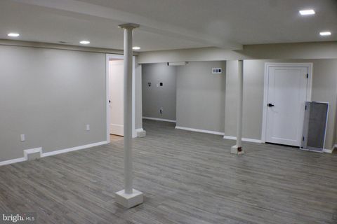 listing image 77