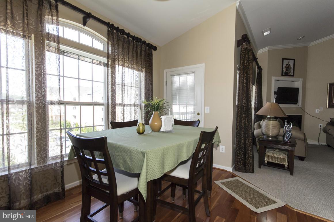 HEARTHSTONE AT VILLAGE CREST CONDOMINIUMS - Residential