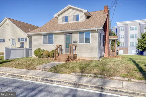 319 W Water Street, Dover, DE MLS: DEKT2042974