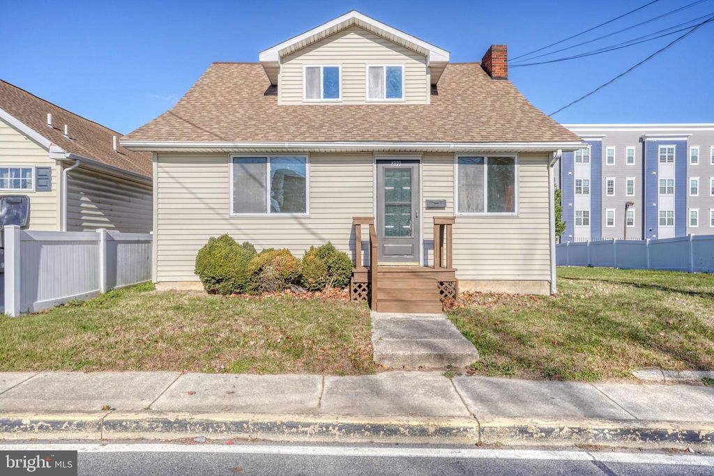 Photo of 319 W Water Street, DOVER, DE 19904 (MLS # DEKT2042974)