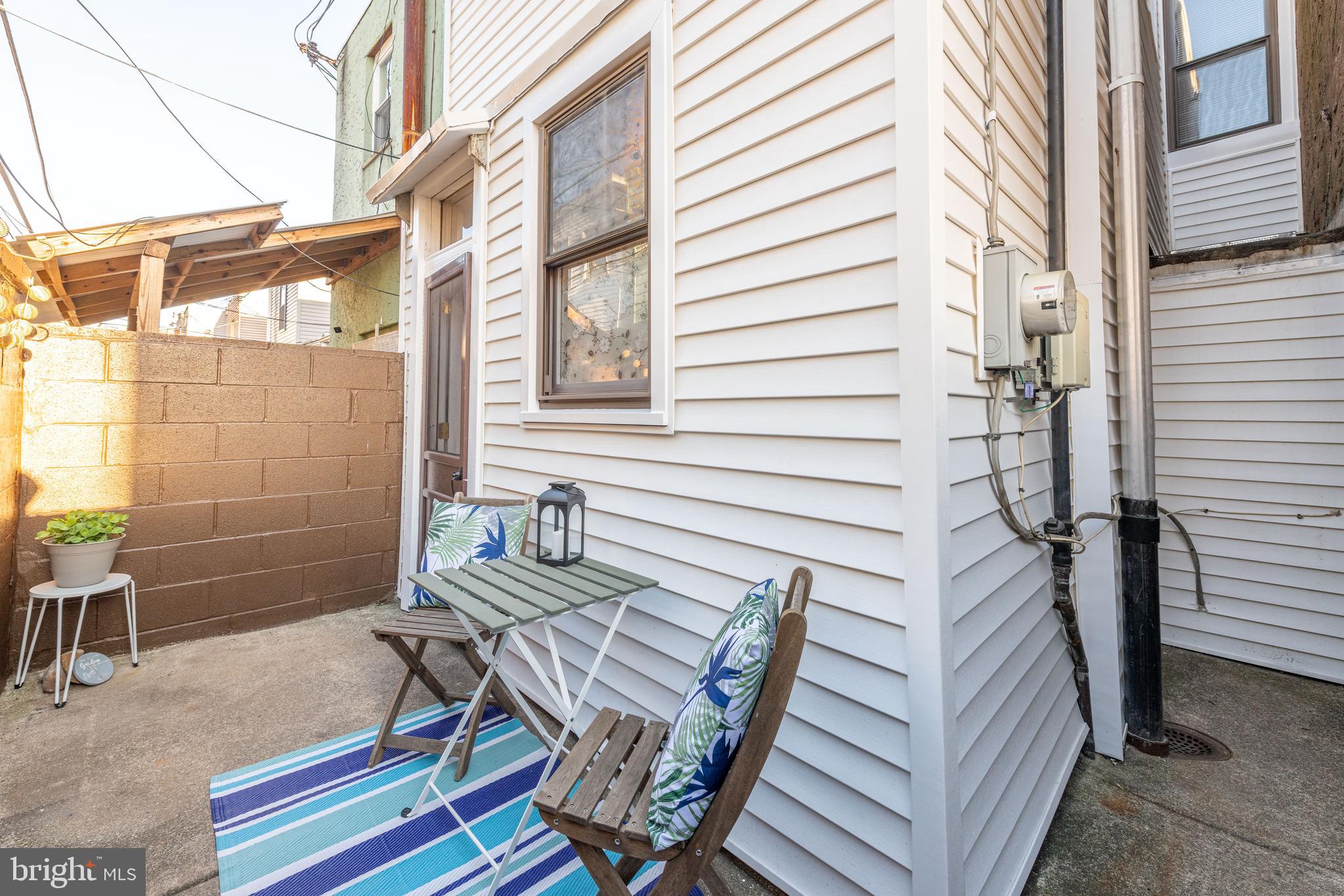 LOWER MOYAMENSING - Residential