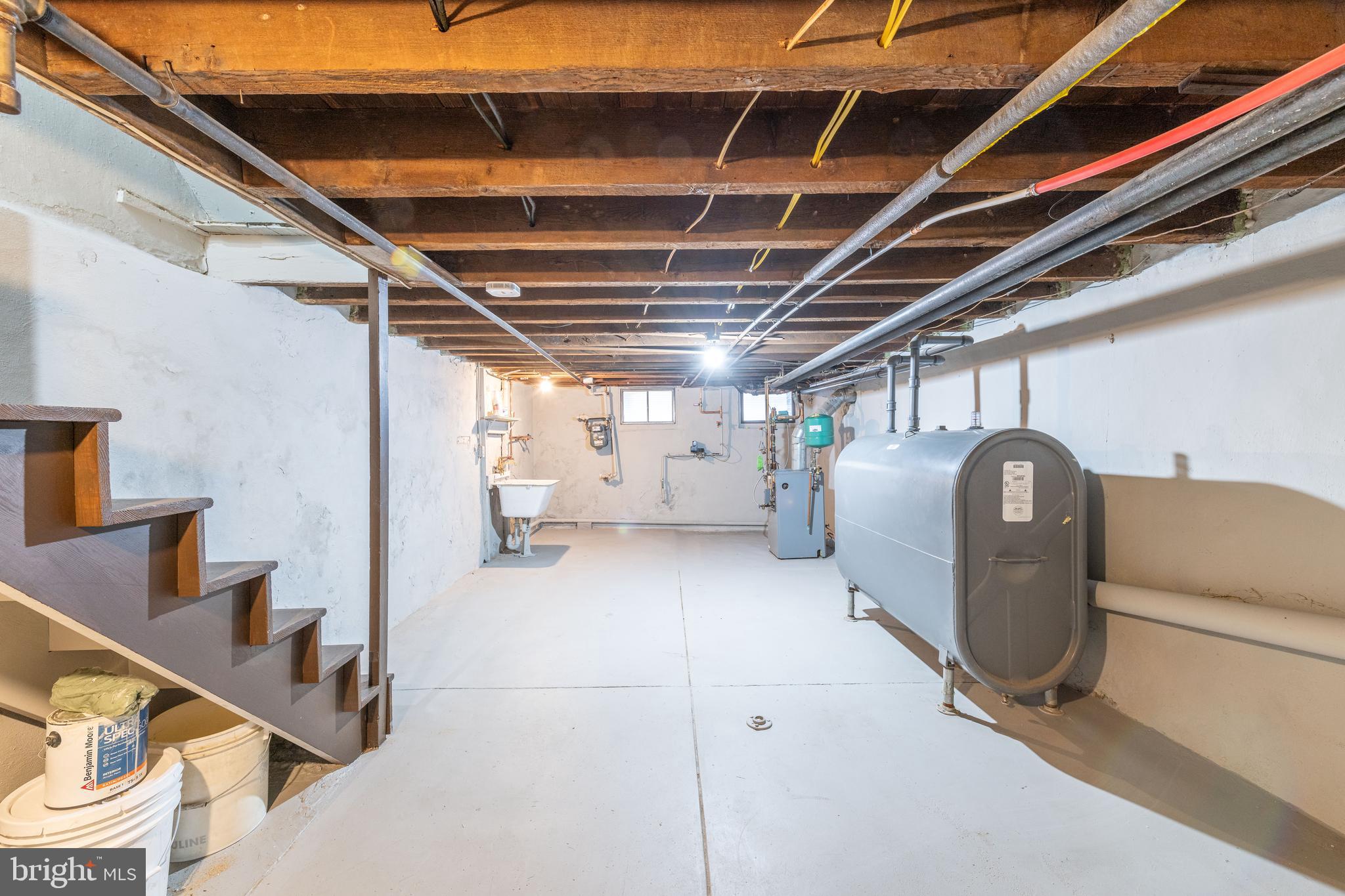 LOWER MOYAMENSING - Residential