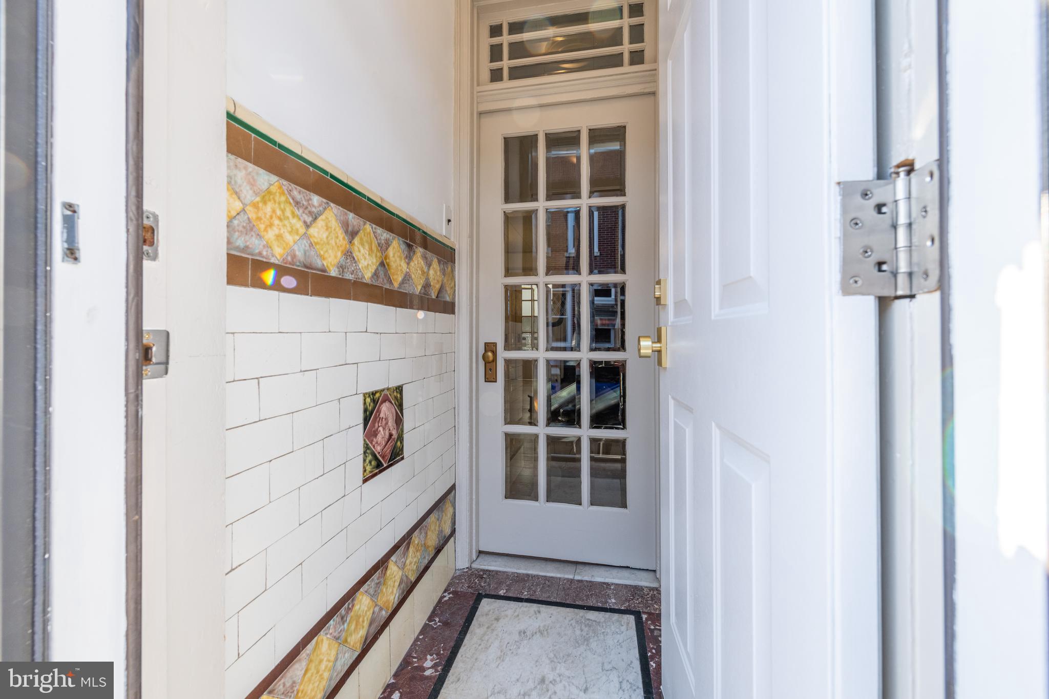 LOWER MOYAMENSING - Residential