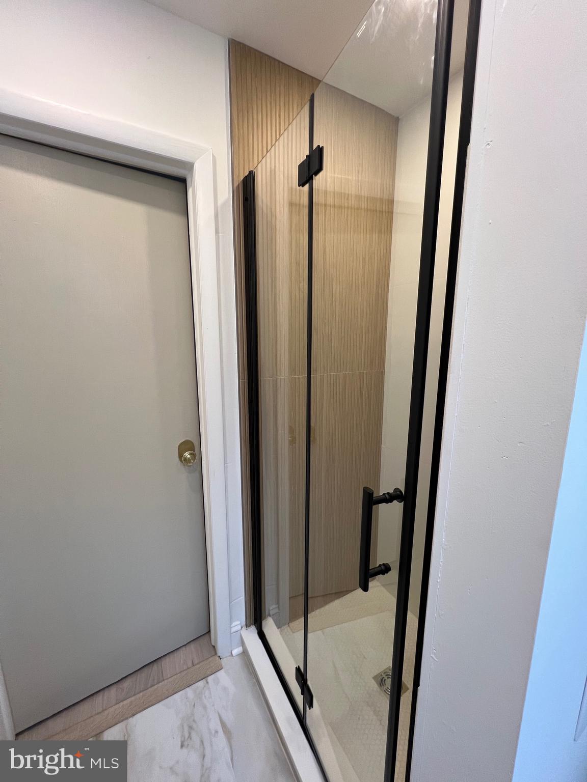 LOWER MOYAMENSING - Residential