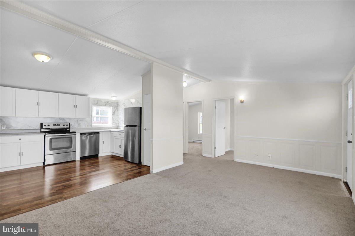 PLEASANT HILLS TR - Residential