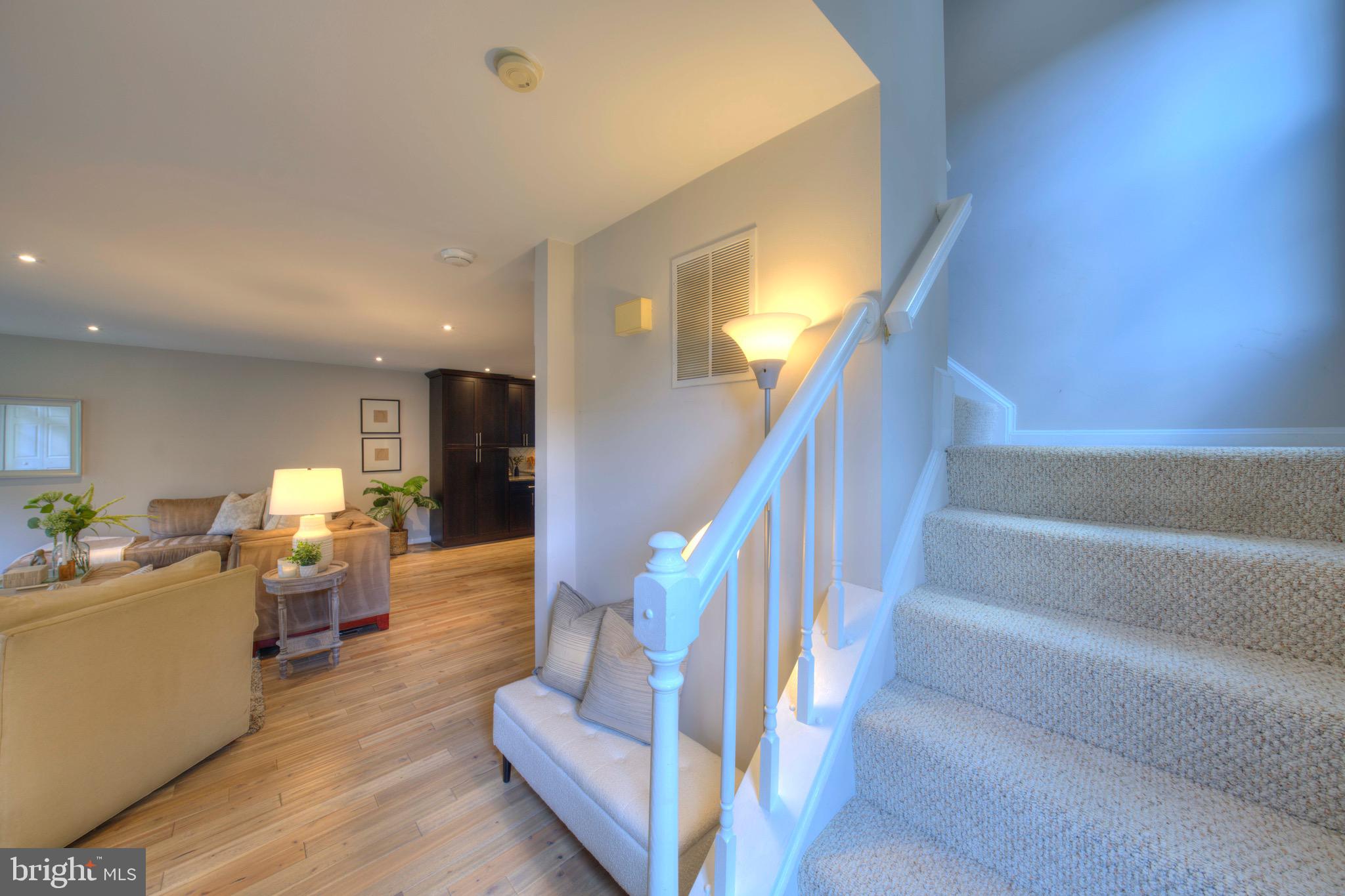 RIDGEWOOD - Residential