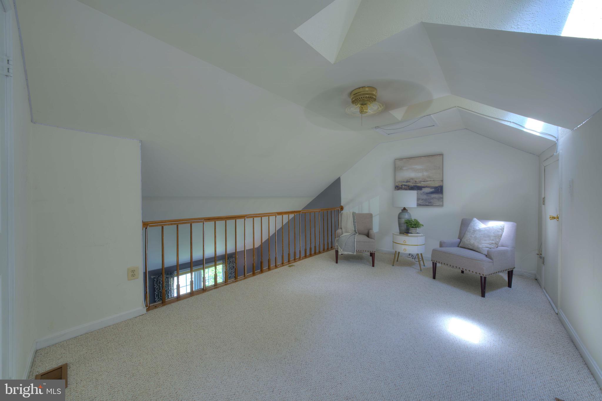 RIDGEWOOD - Residential