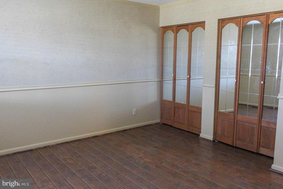 ELDON GROVE - Residential Lease