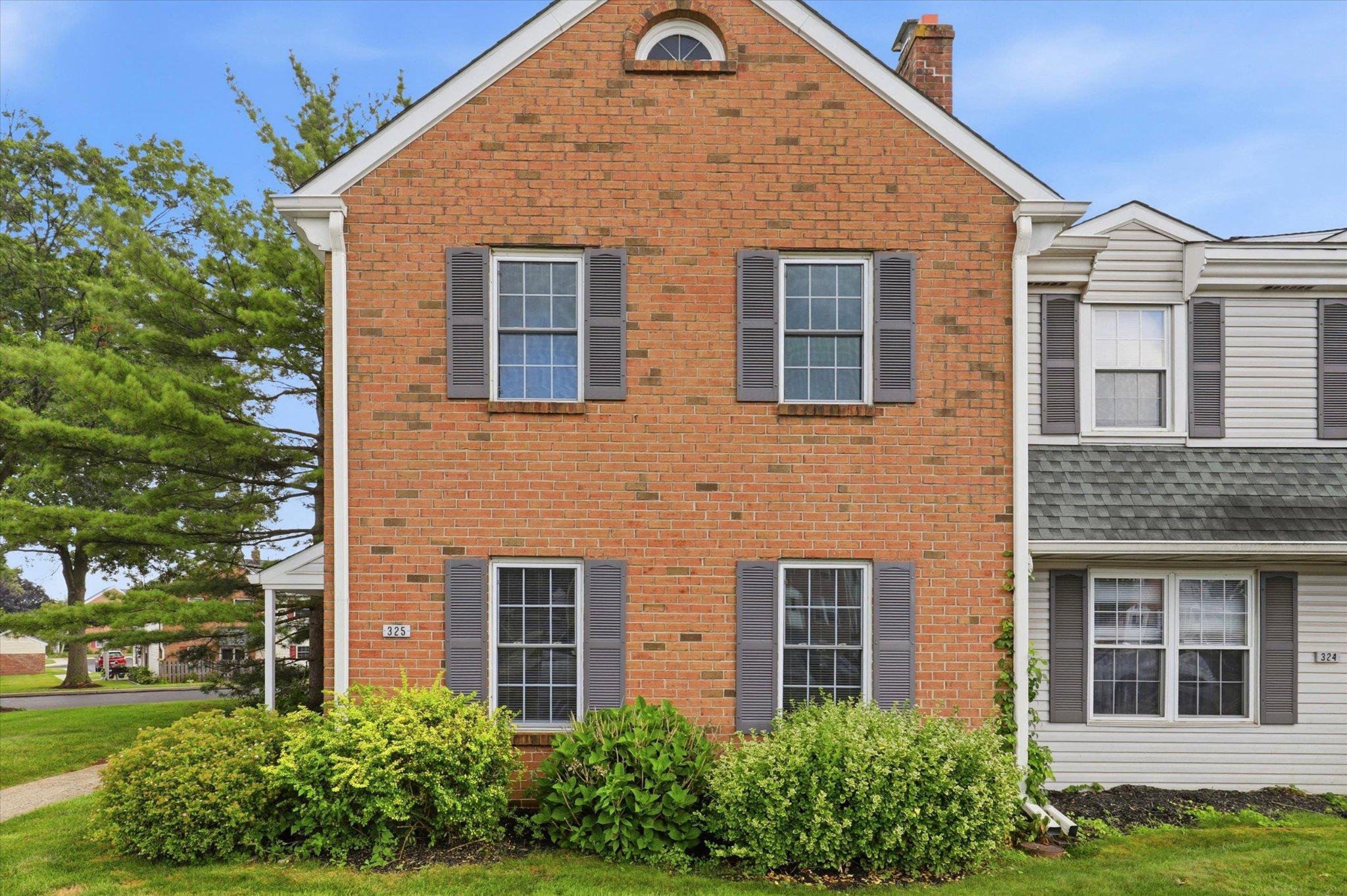 325 CHRISTOPHER COURT