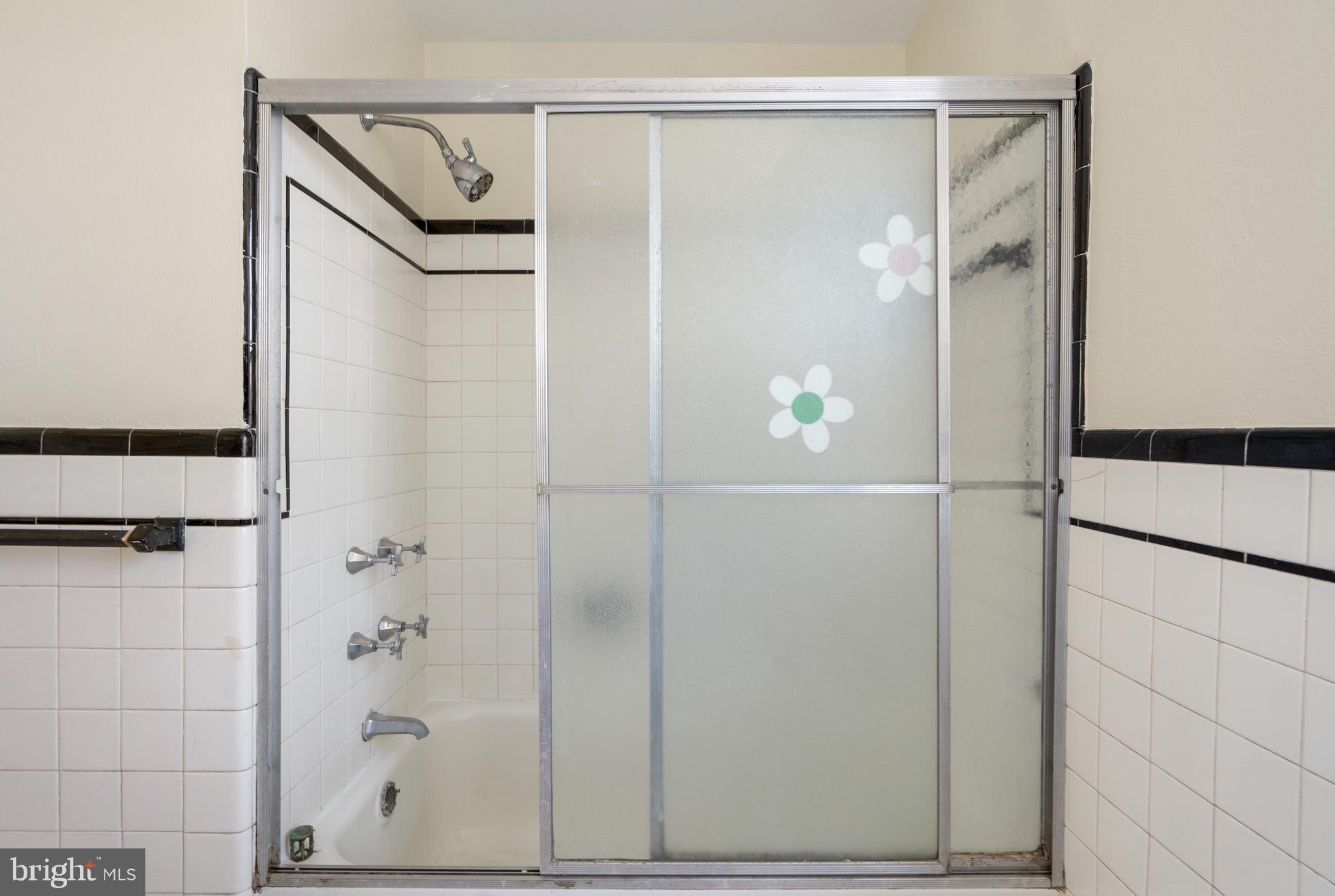 SHELBOURNE RIDGE - Residential