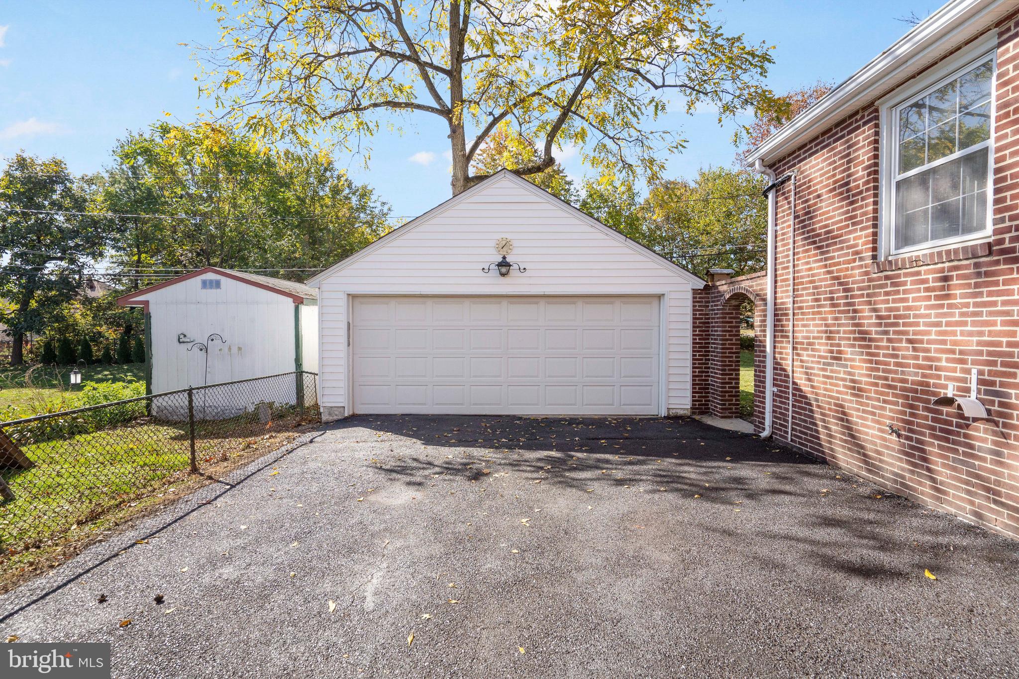 SHELBOURNE RIDGE - Residential