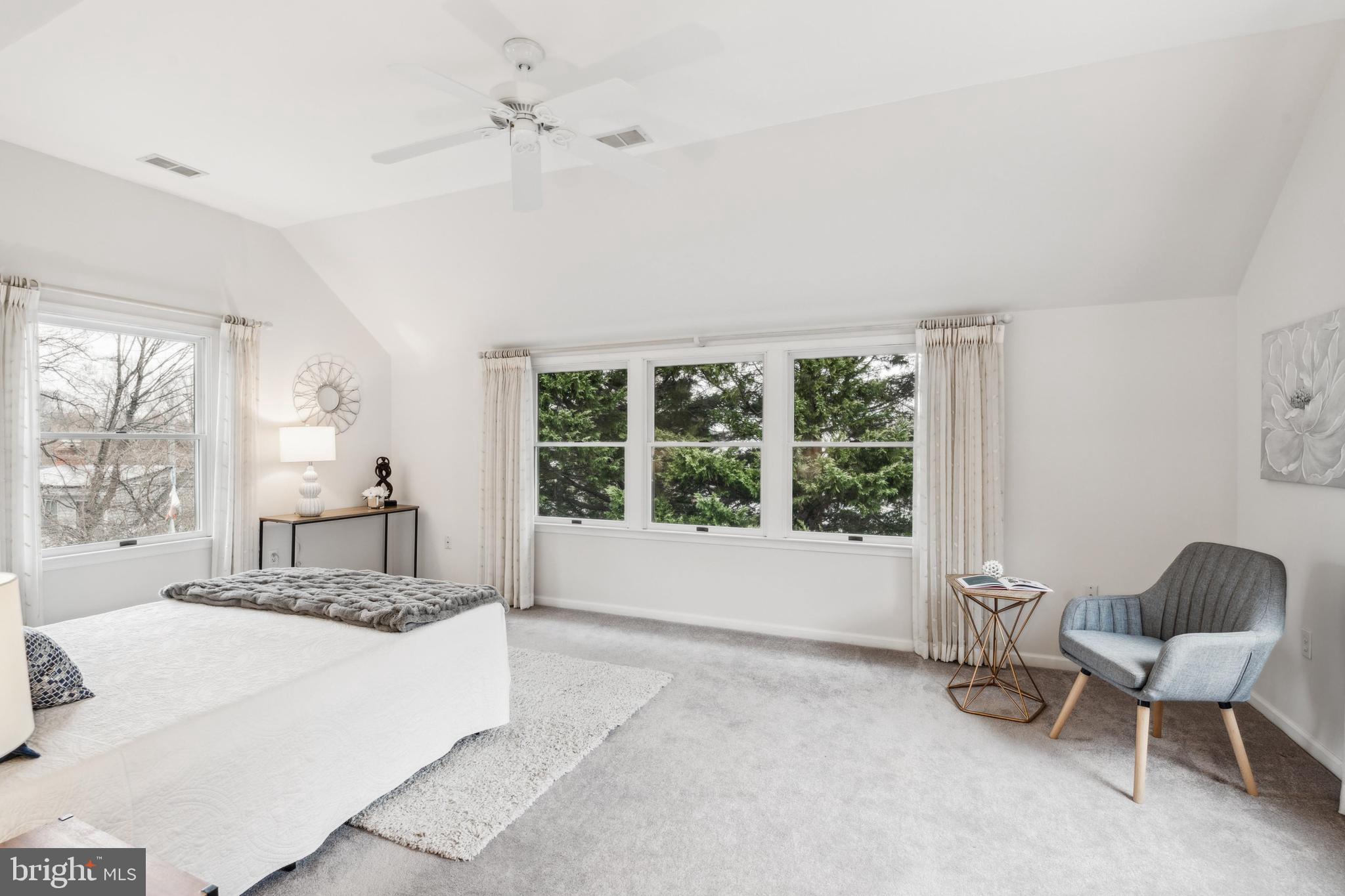 GLEN COVE - Residential