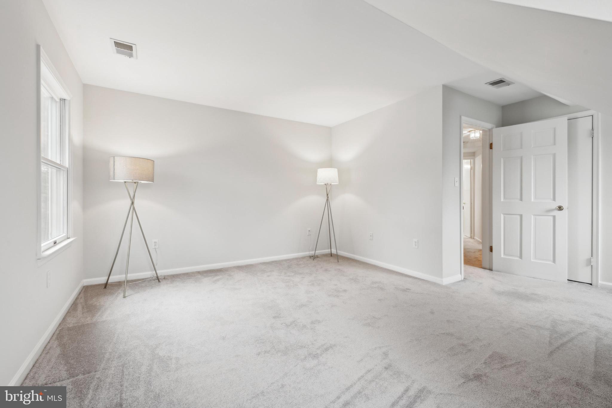 GLEN COVE - Residential