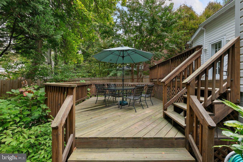 GLEN COVE - Residential