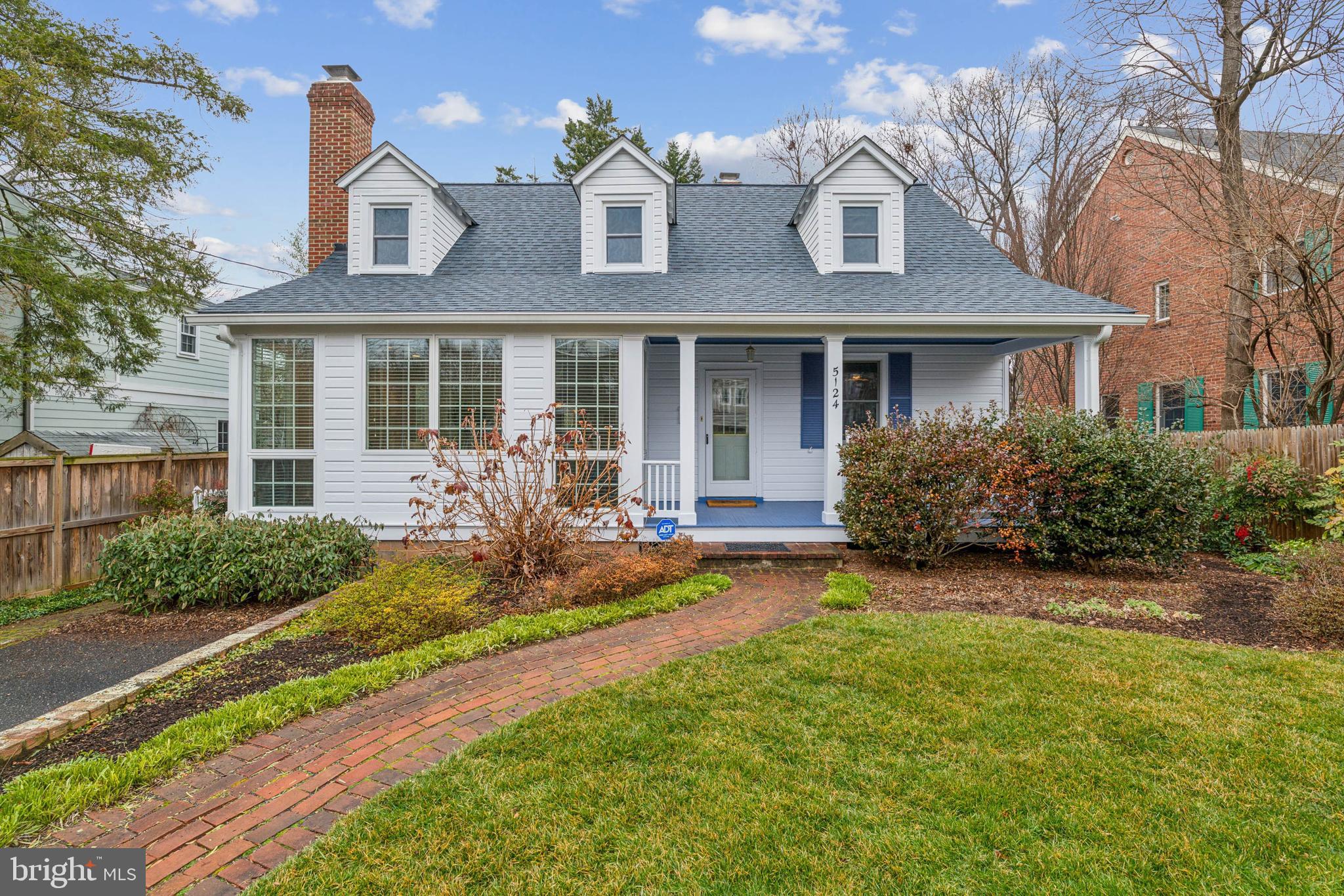 GLEN COVE - Residential