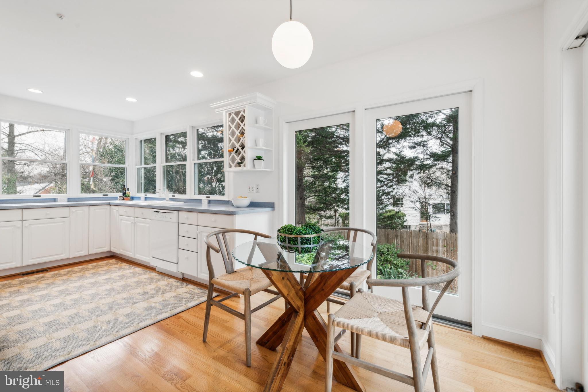 GLEN COVE - Residential