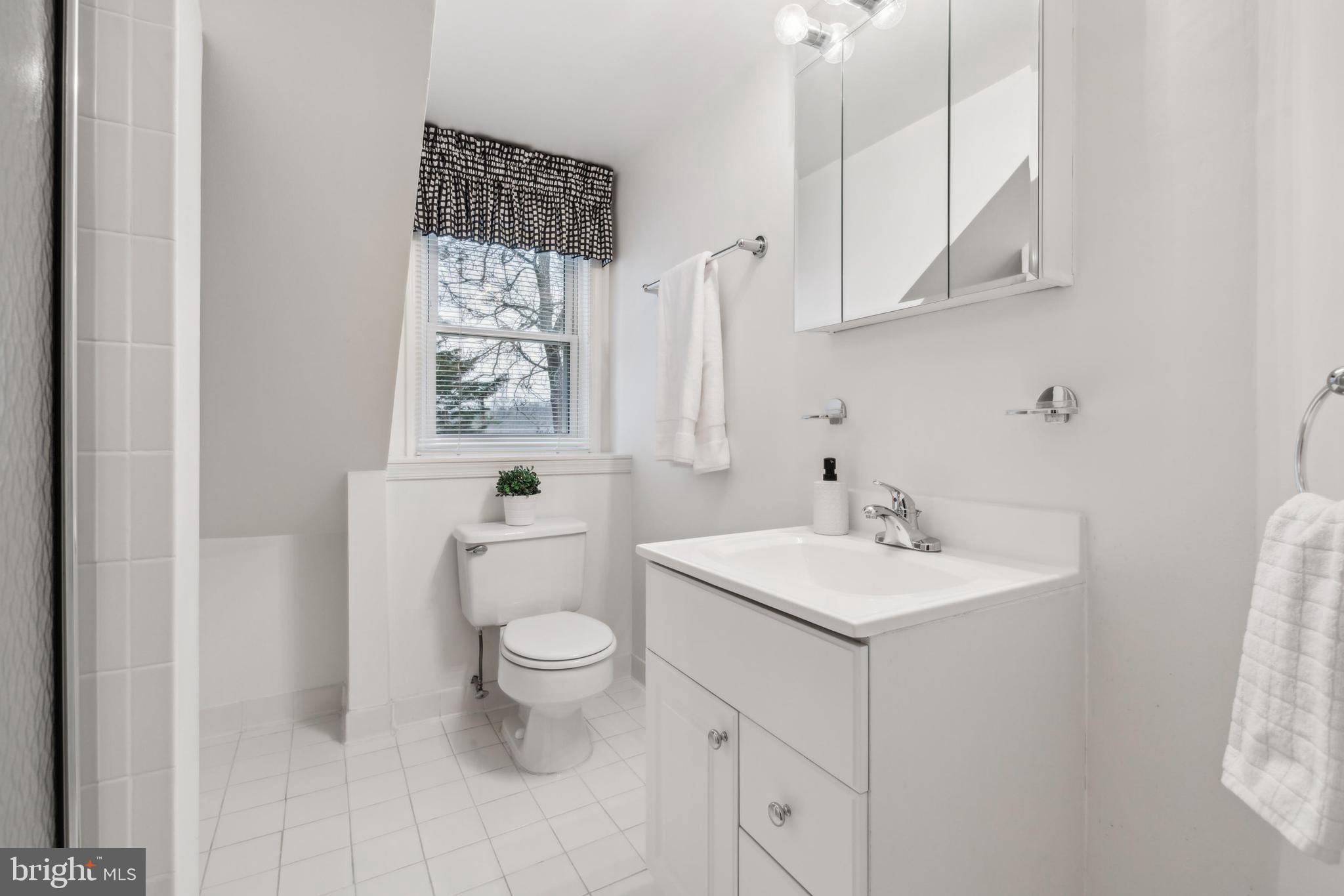 GLEN COVE - Residential