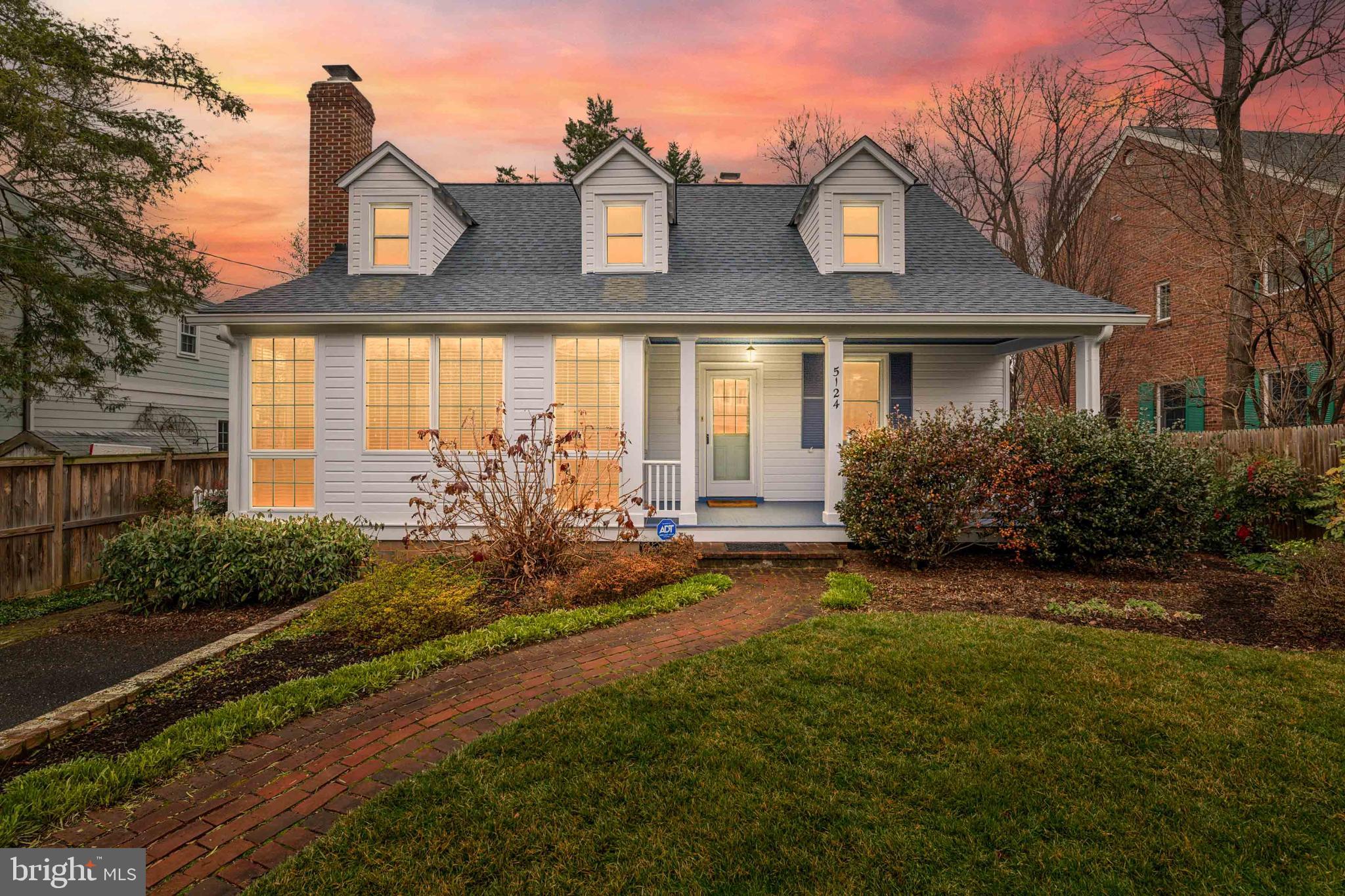 GLEN COVE - Residential