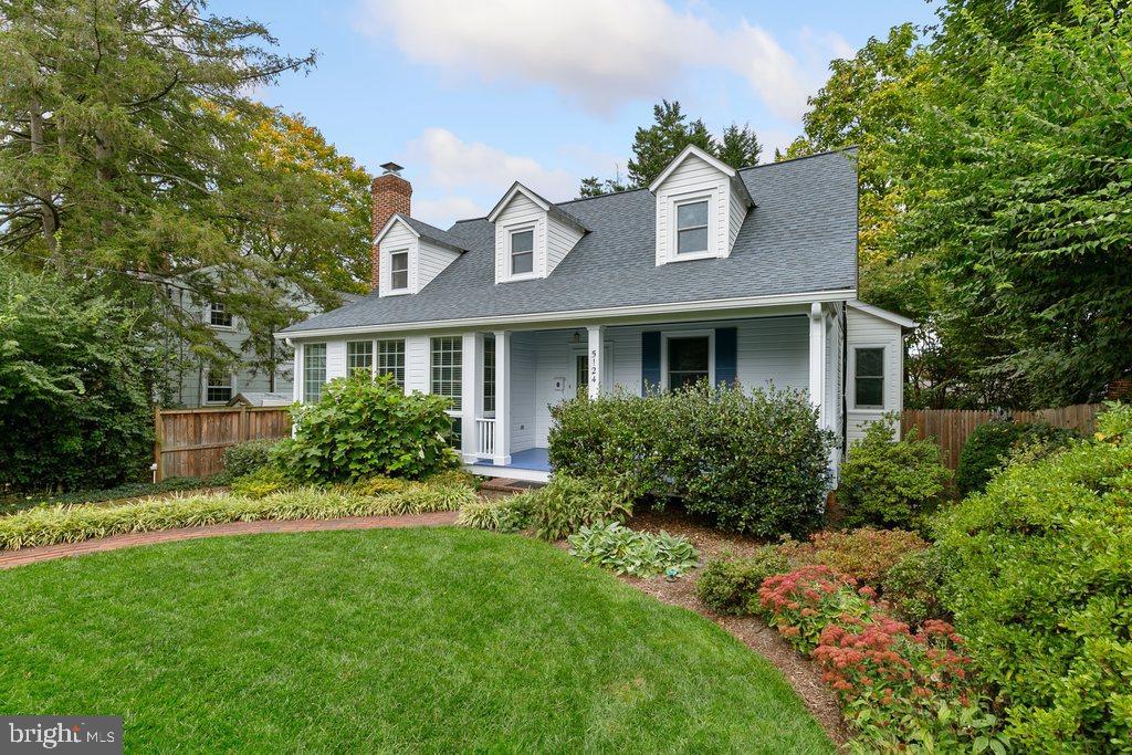 GLEN COVE - Residential