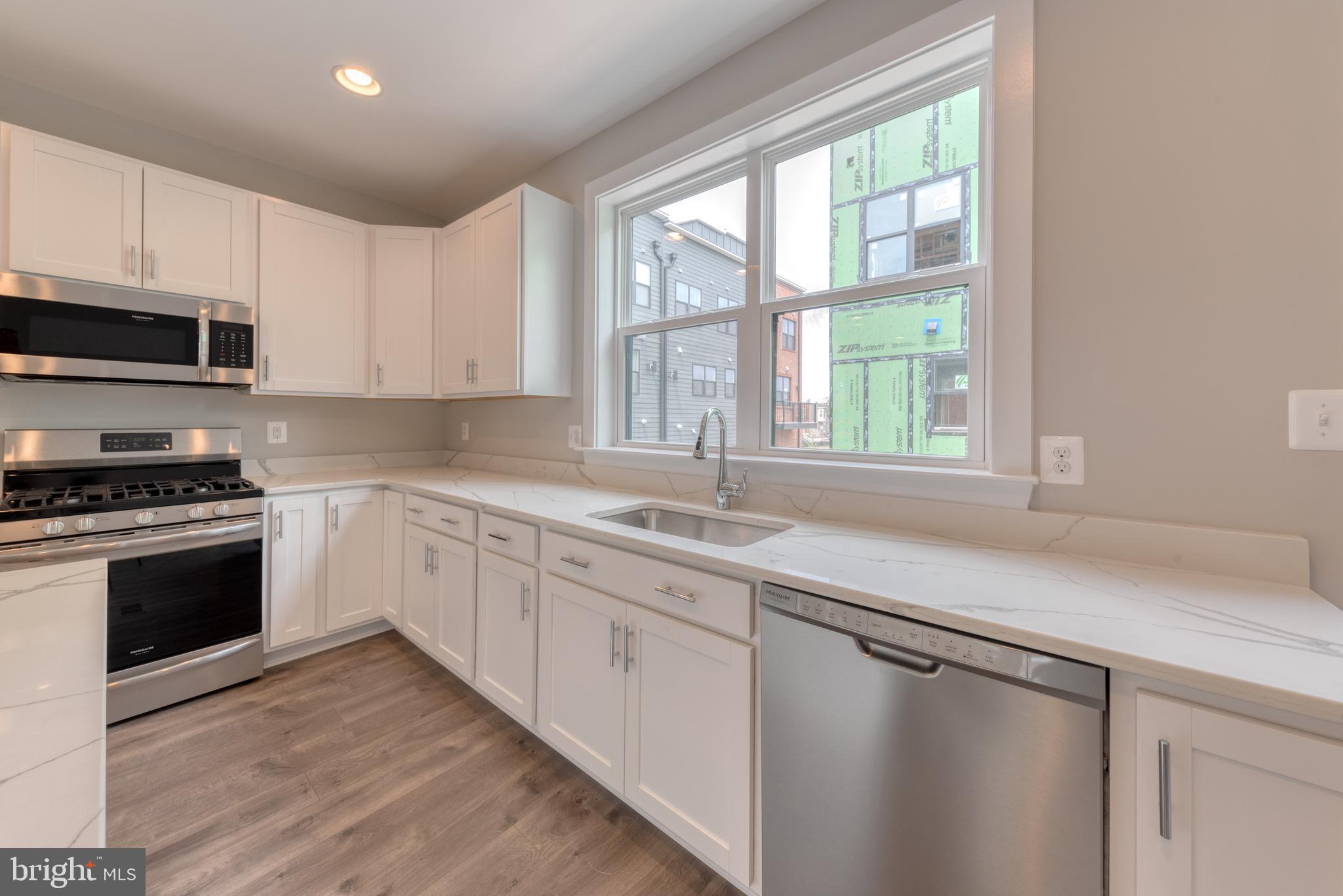 BREWERS HILL - Residential