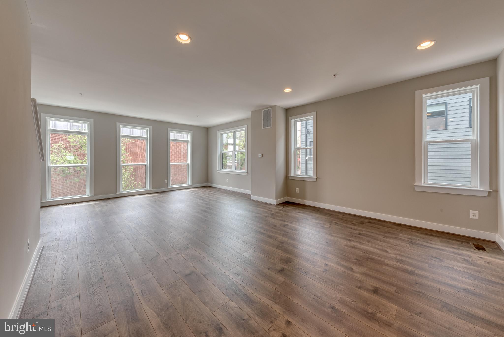 BREWERS HILL - Residential