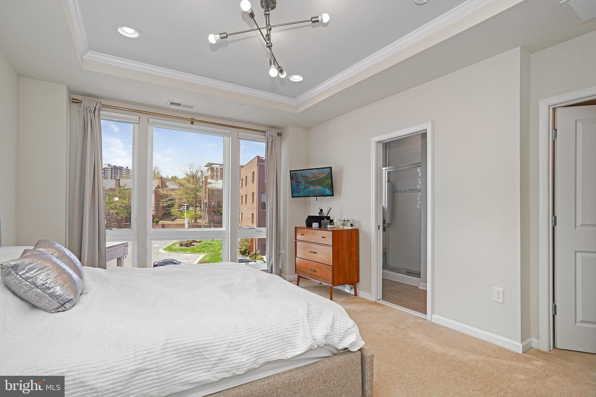 CAMBRIA SQUARE - Residential