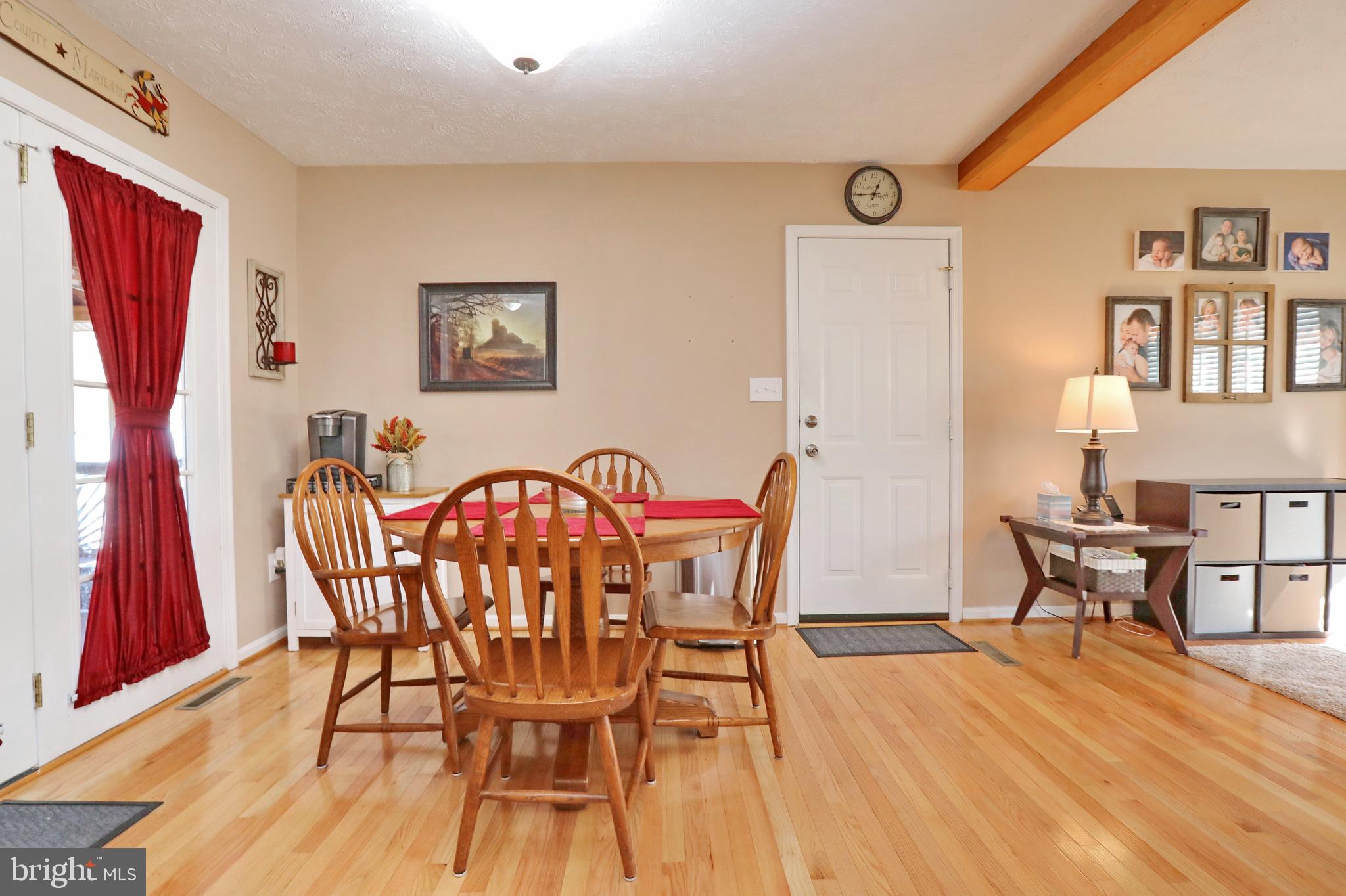 SUMMITT HILL - Residential