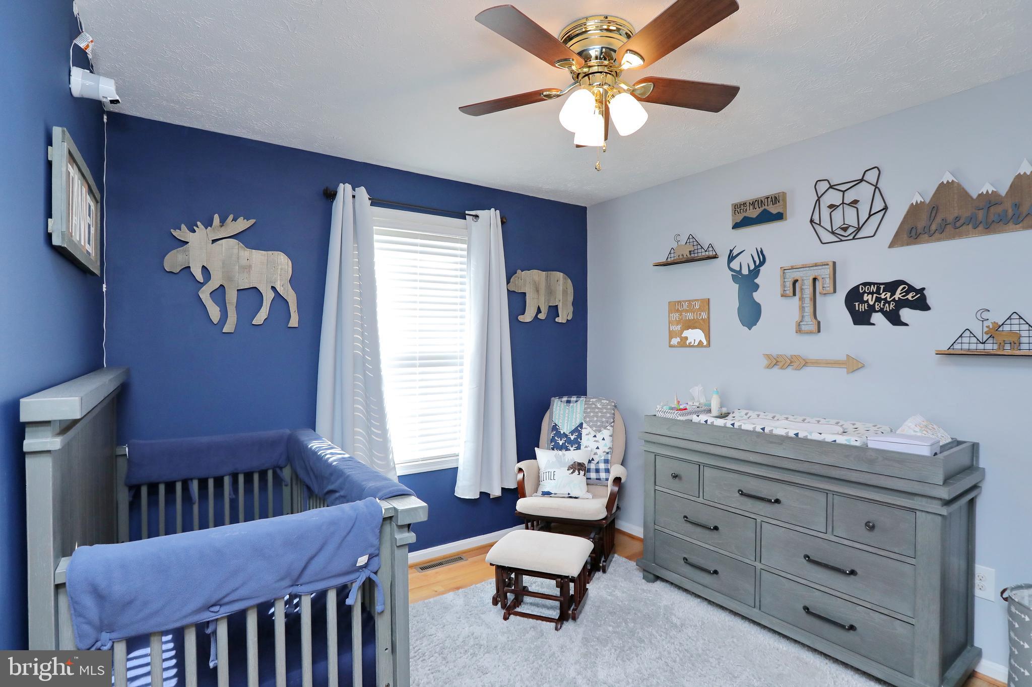 SUMMITT HILL - Residential