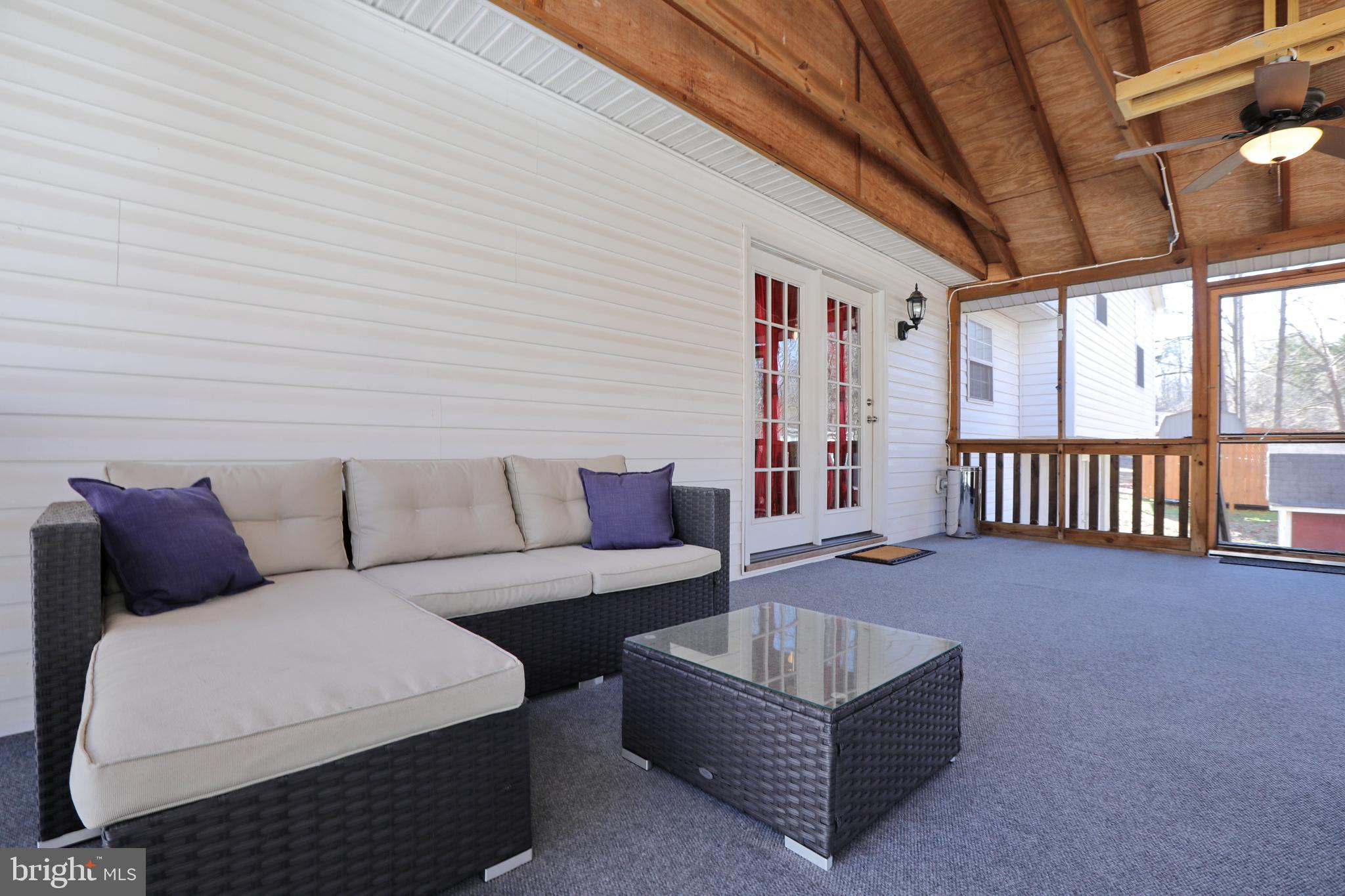 SUMMITT HILL - Residential