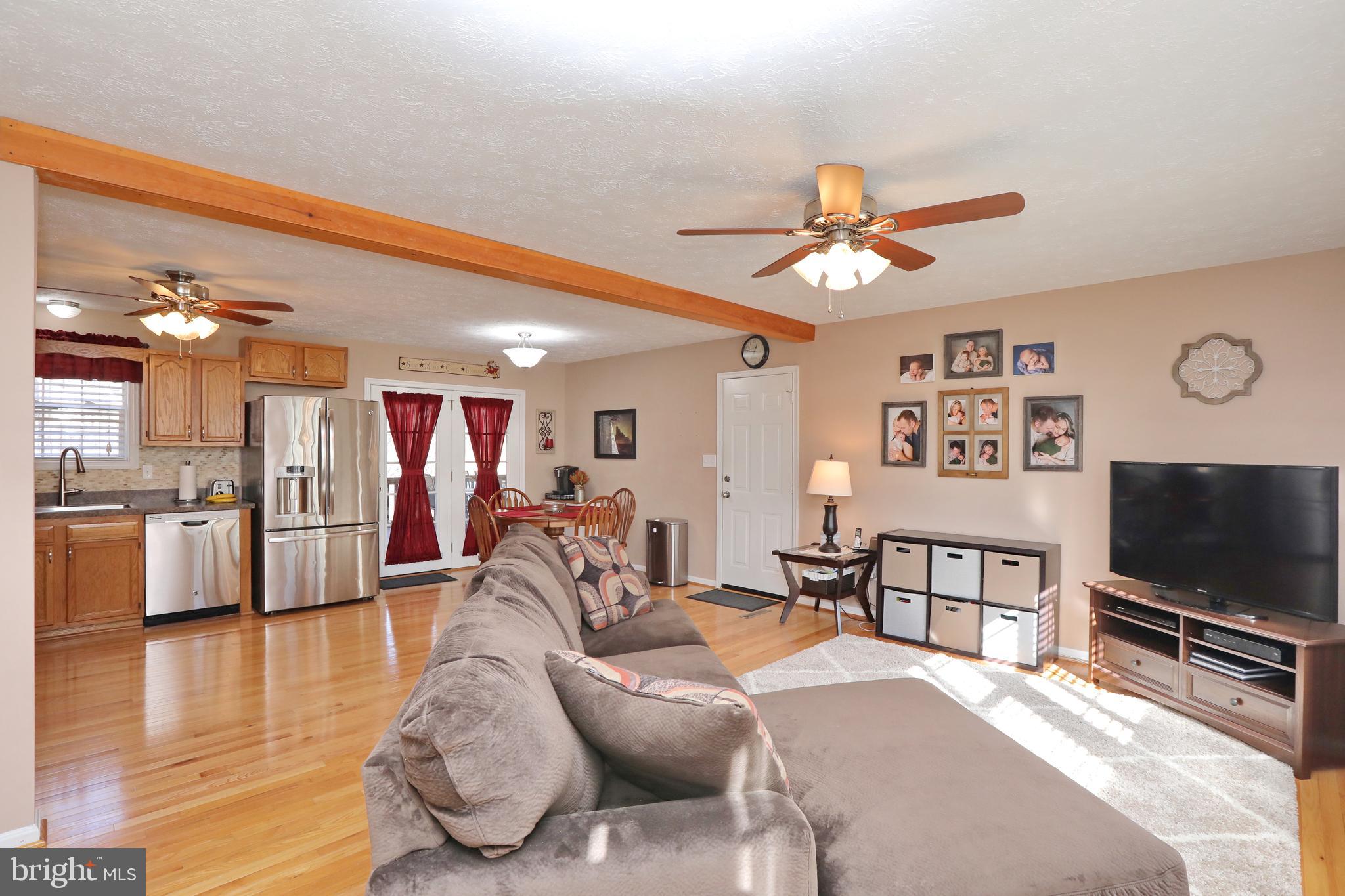 SUMMITT HILL - Residential