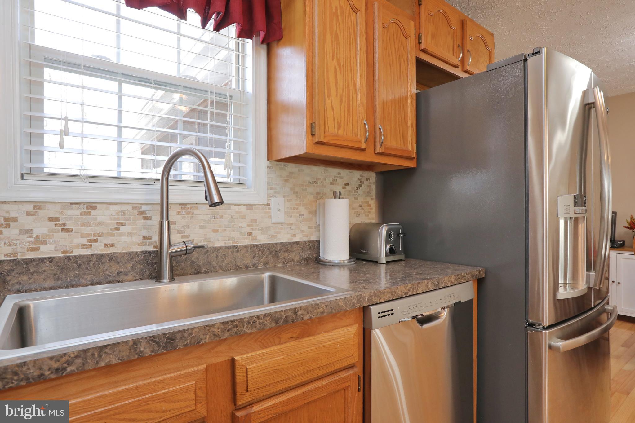 SUMMITT HILL - Residential