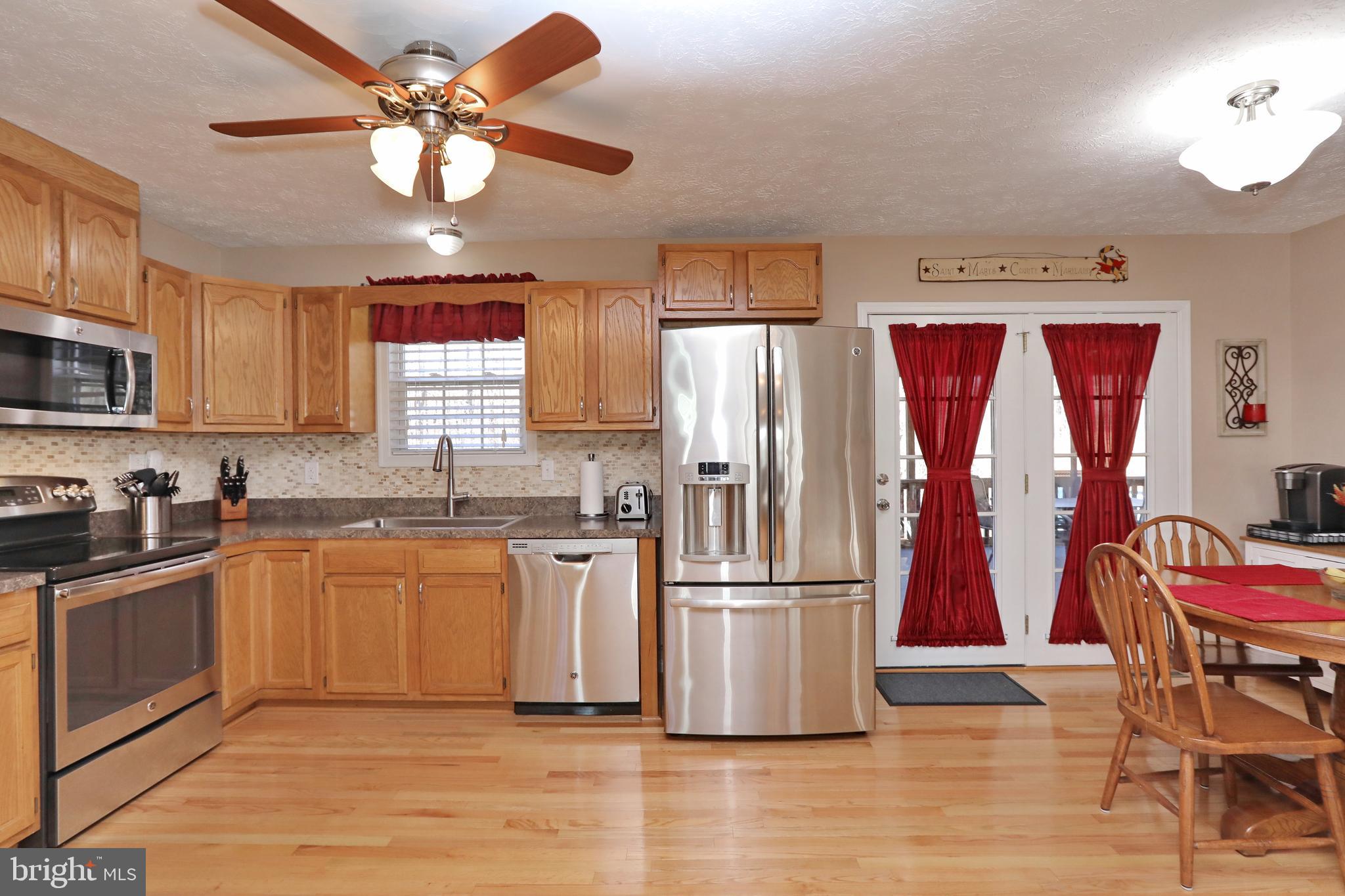 SUMMITT HILL - Residential