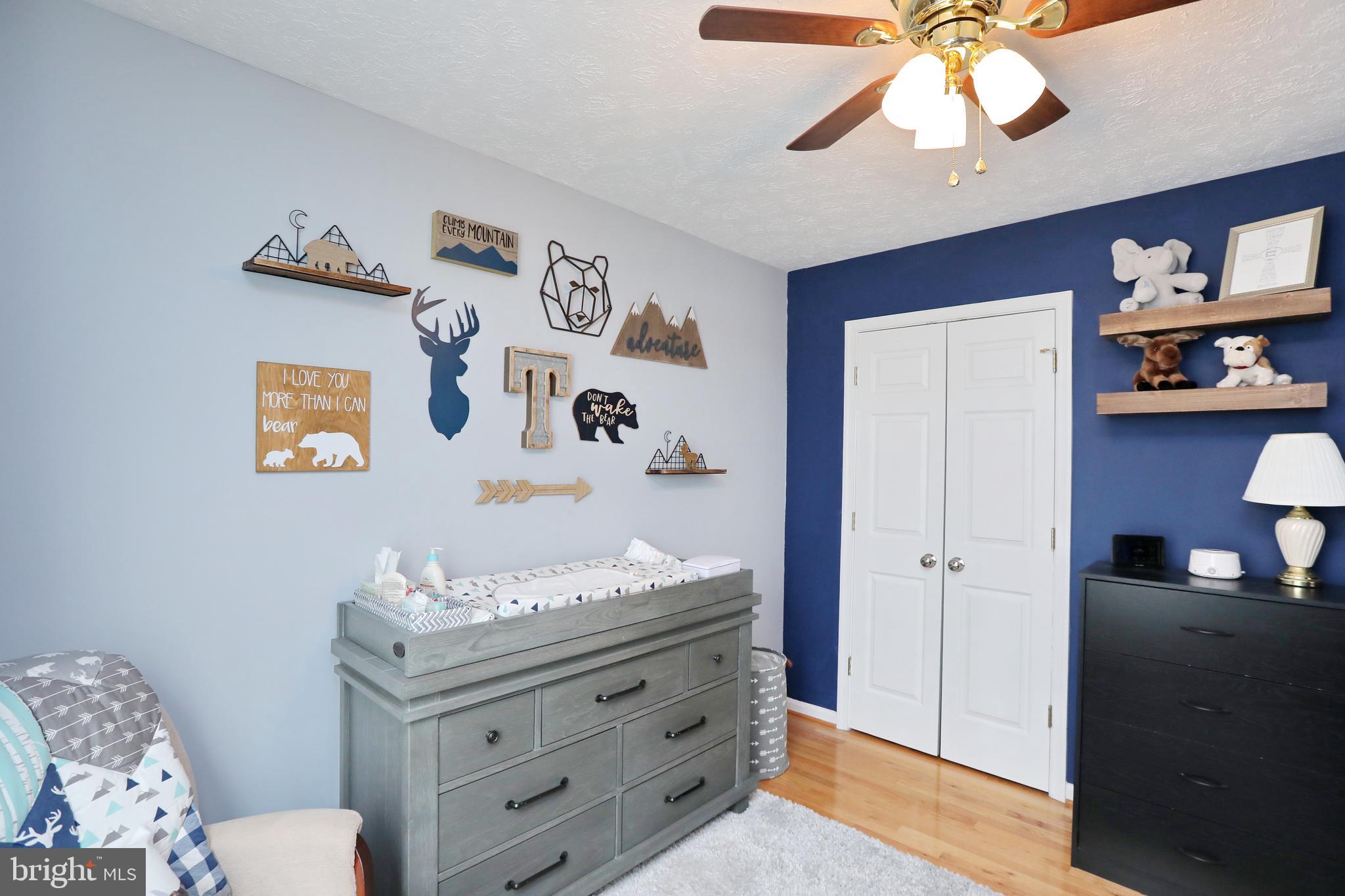 SUMMITT HILL - Residential