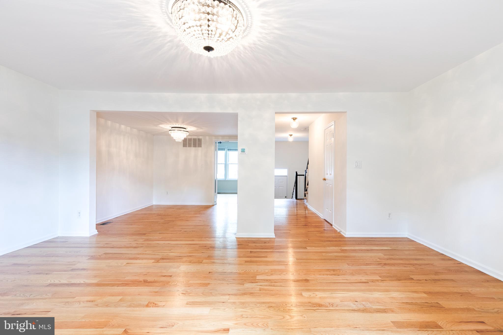 3 SALTHILL COURT