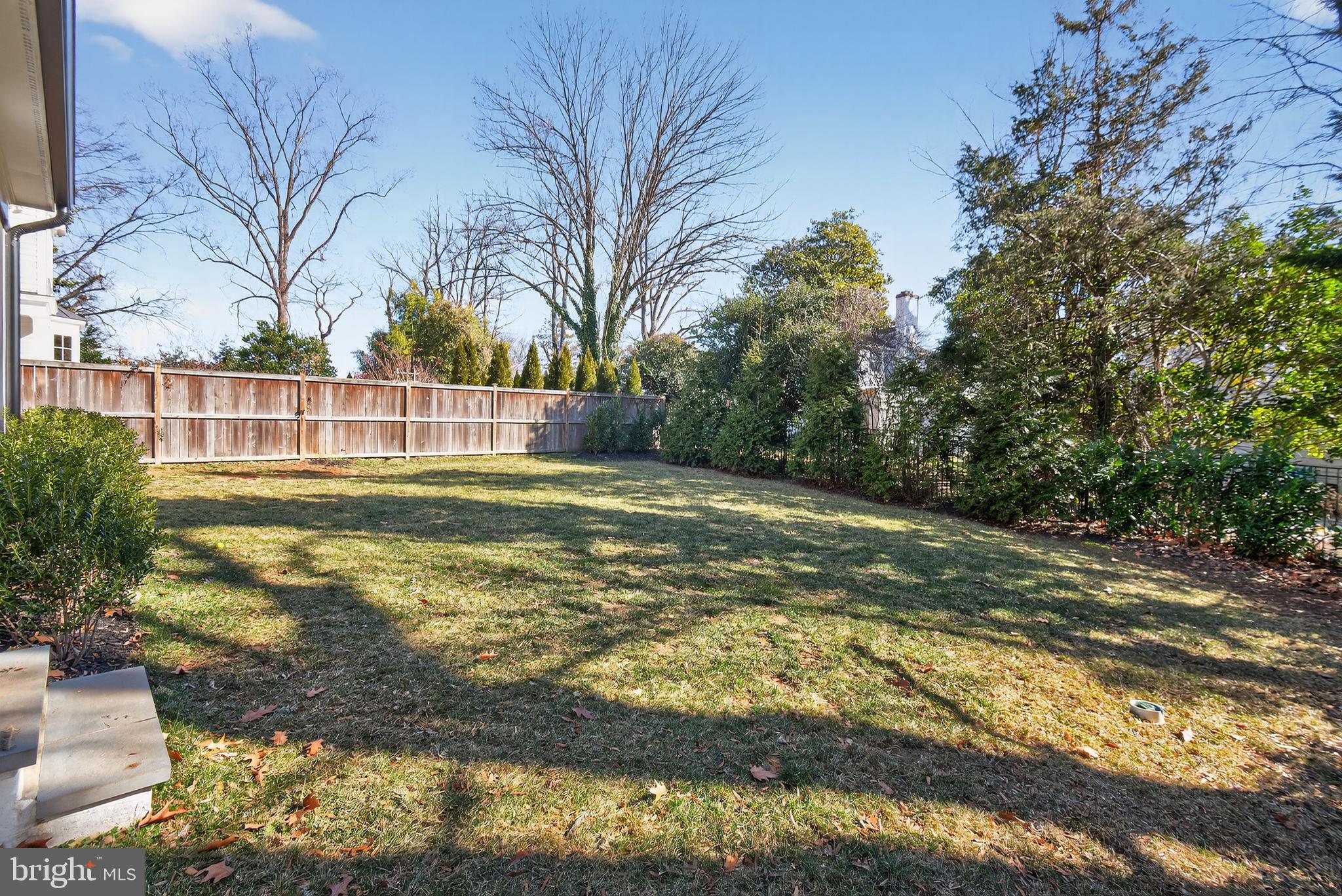 BRADLEY HILLS - Residential