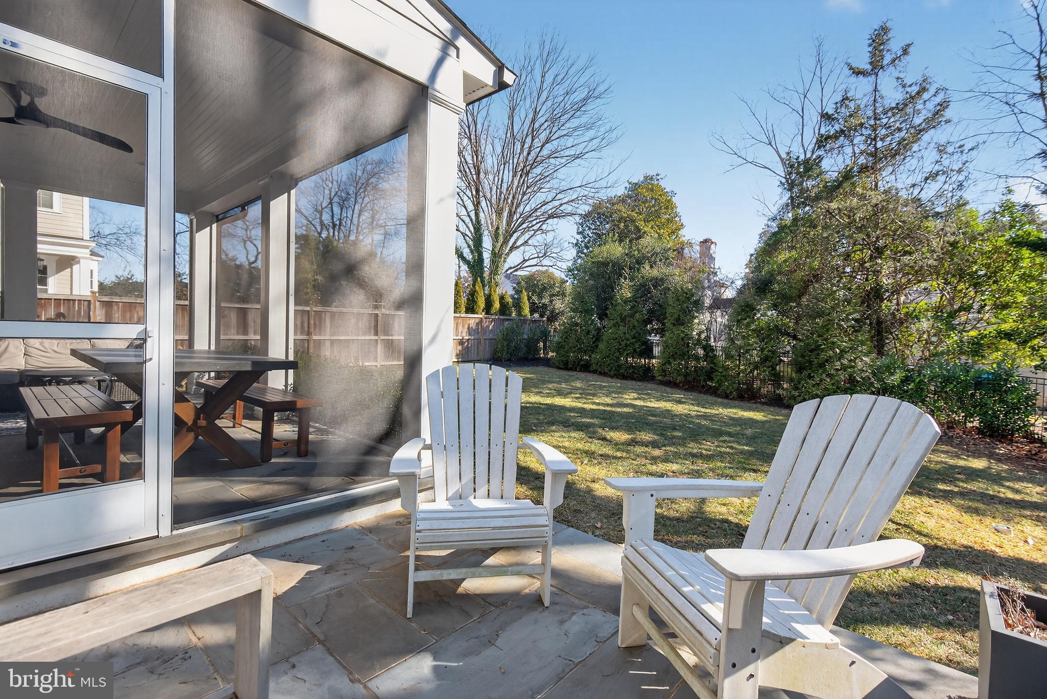 BRADLEY HILLS - Residential