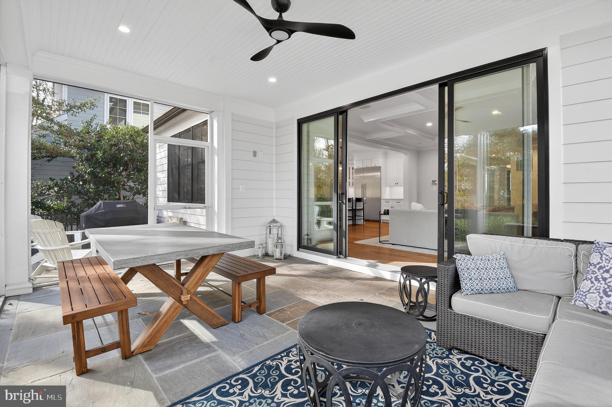 BRADLEY HILLS - Residential