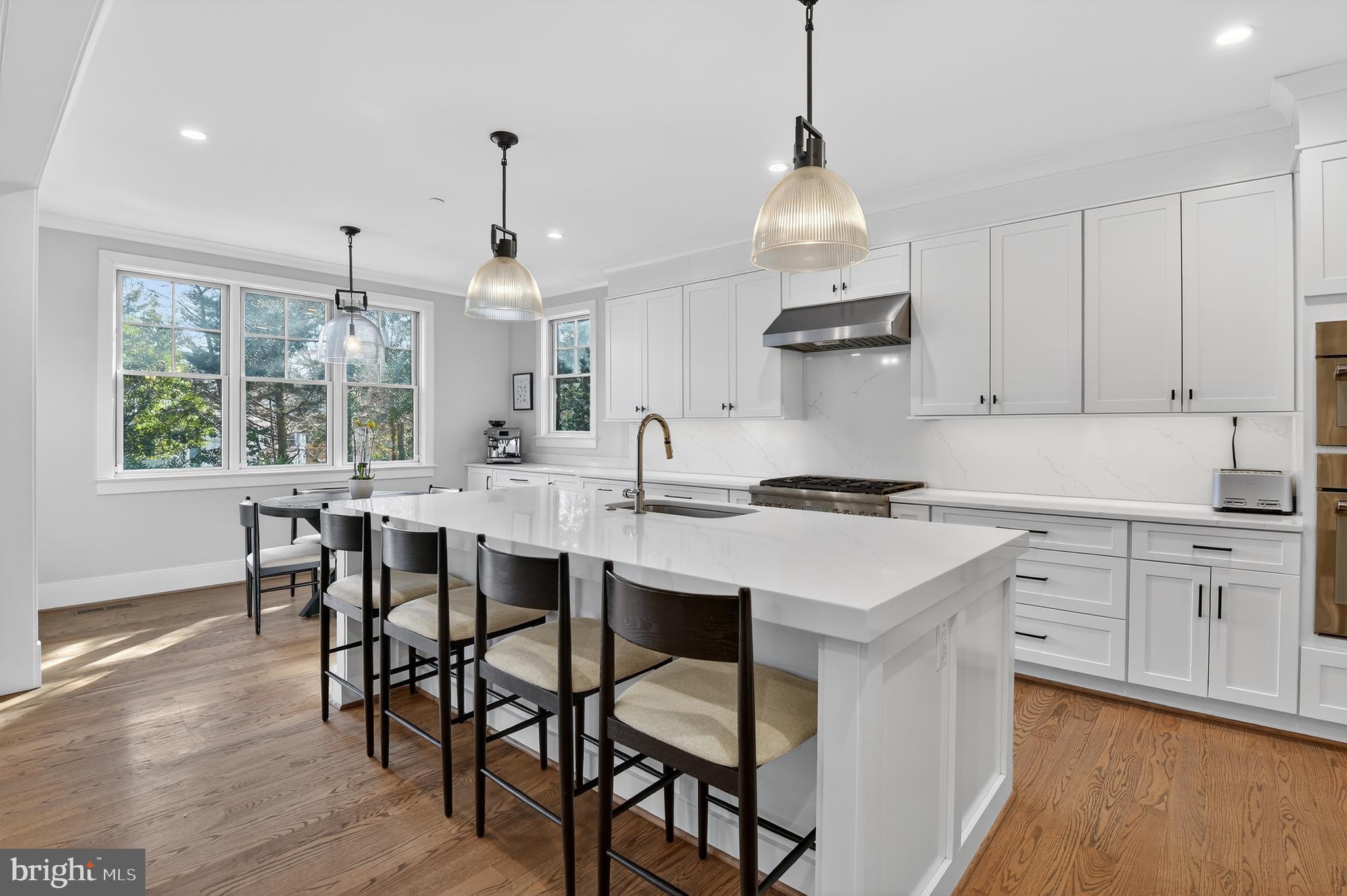 BRADLEY HILLS - Residential