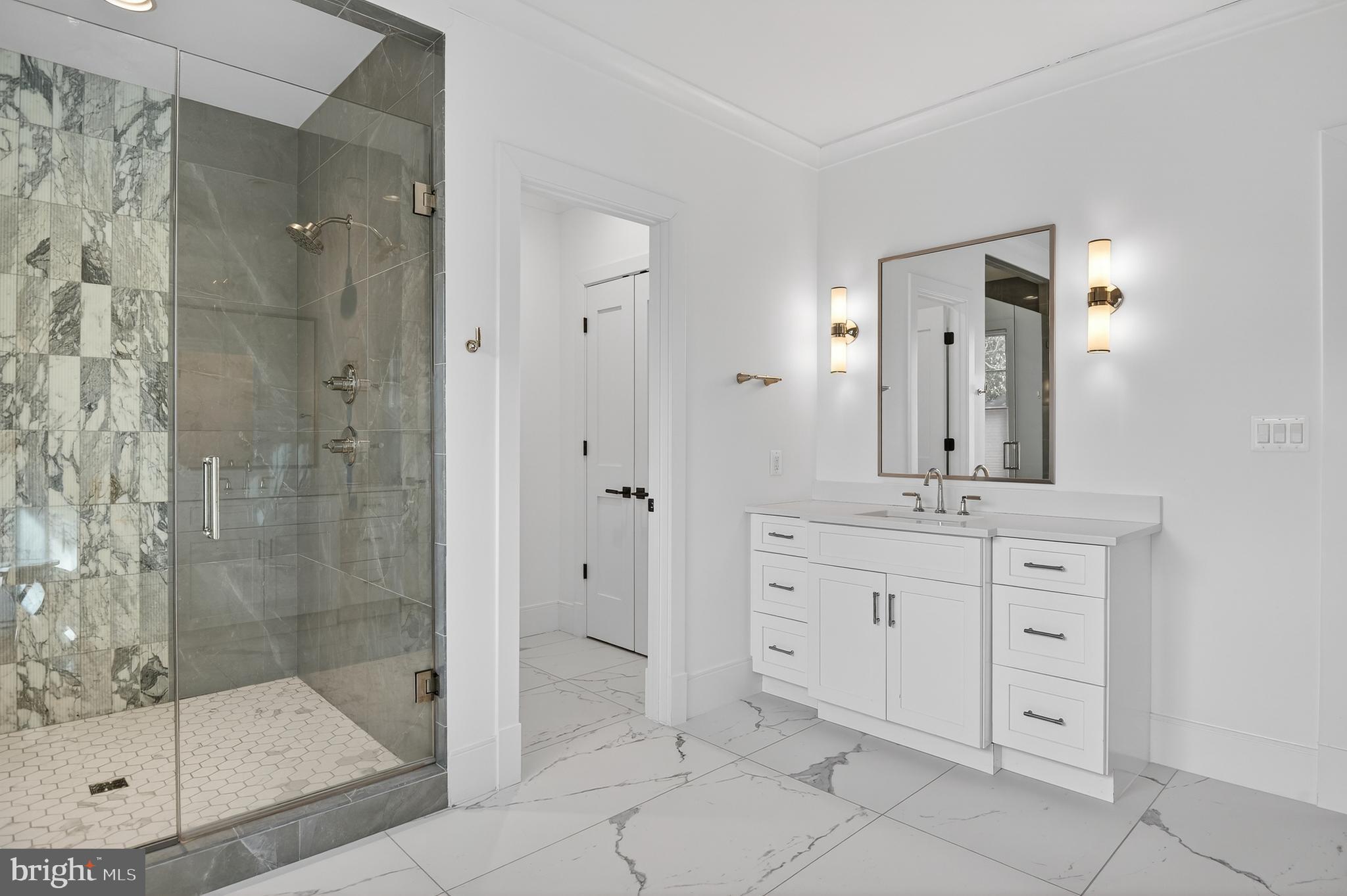 BRADLEY HILLS - Residential