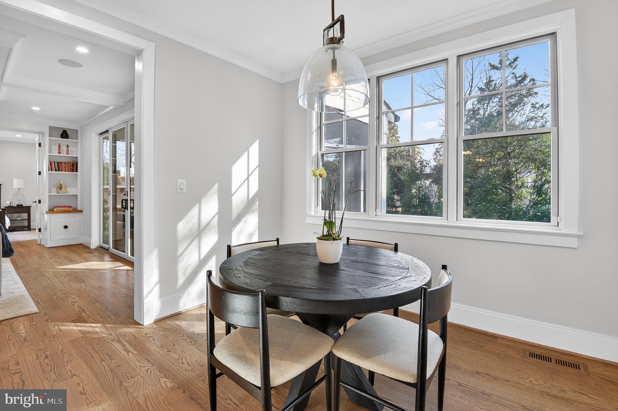 BRADLEY HILLS - Residential