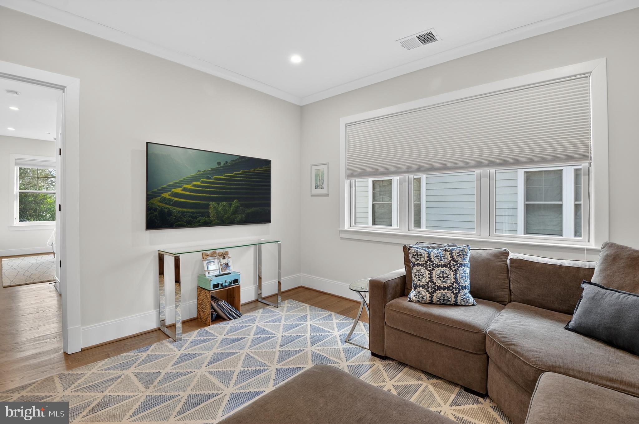 BRADLEY HILLS - Residential