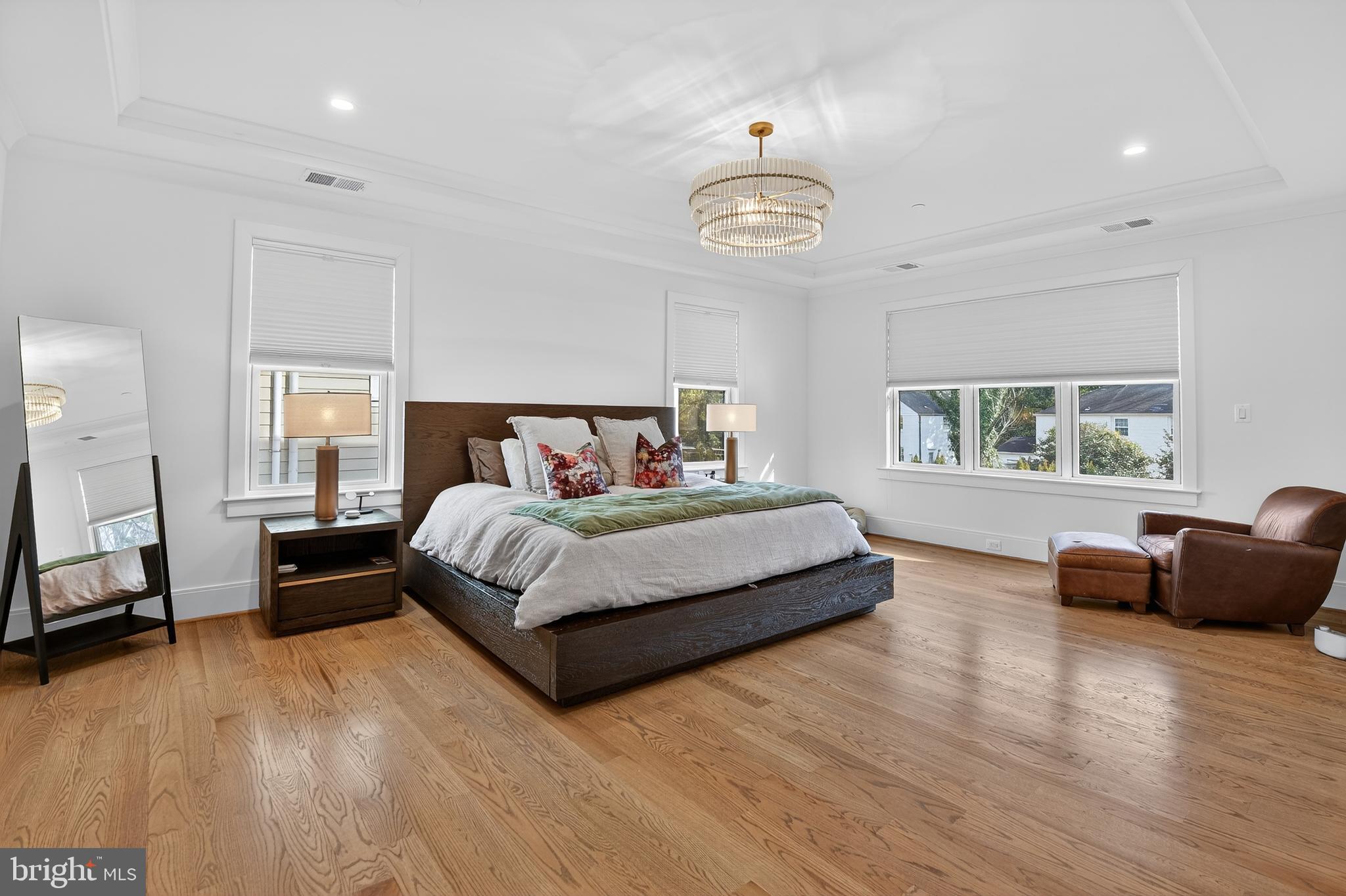 BRADLEY HILLS - Residential