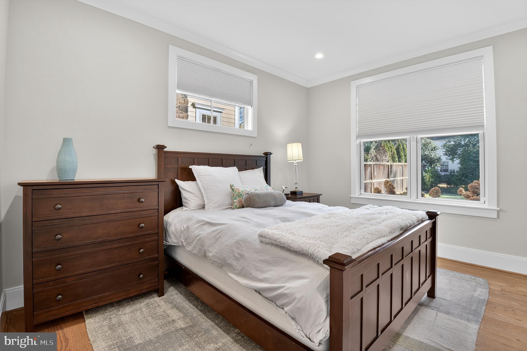 BRADLEY HILLS - Residential